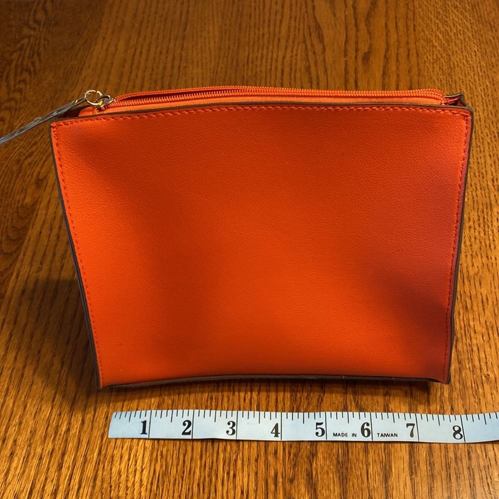 Elizabeth Arden makeup bag NWT - Picture 7 of 16